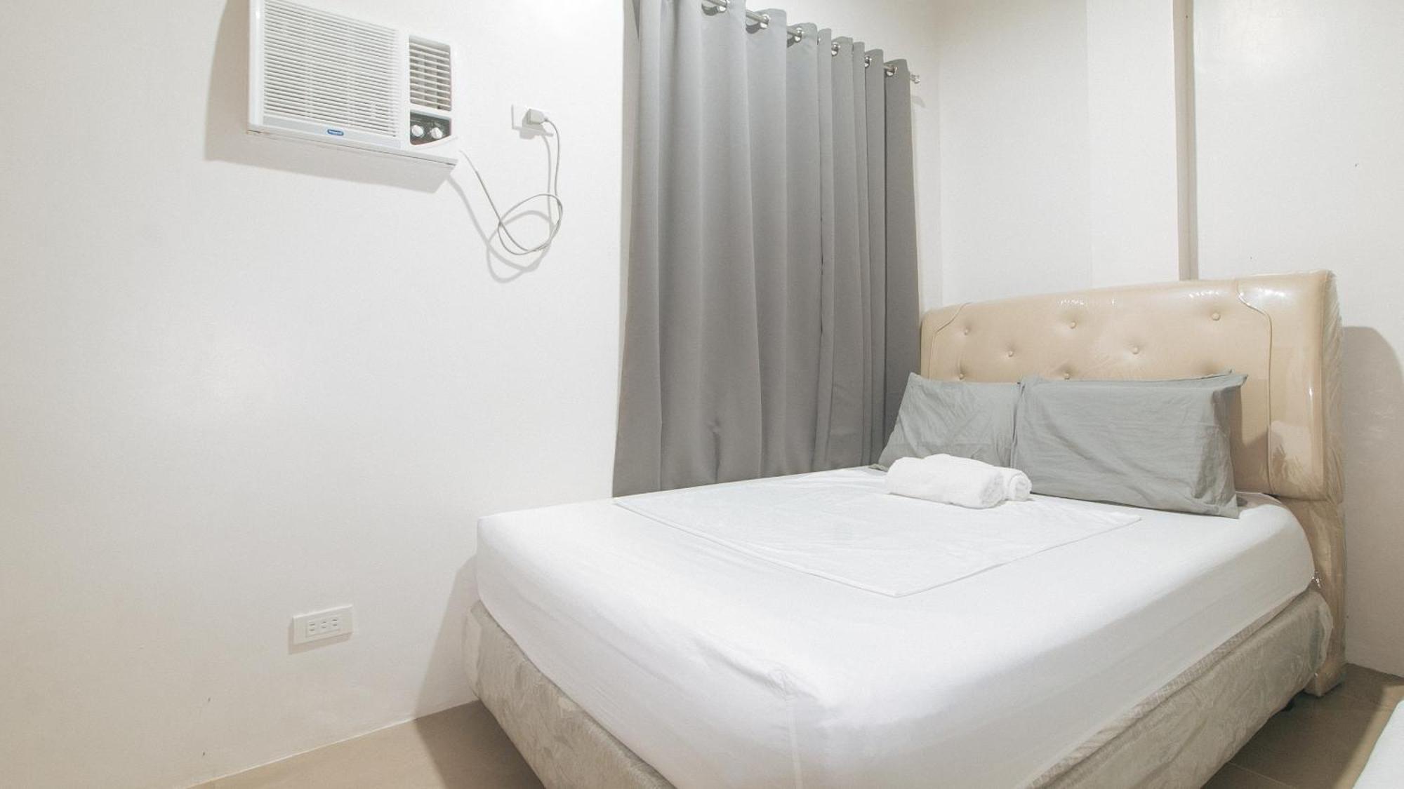 Cozy Cove Inn By Reddoorz Bacolod Buitenkant foto