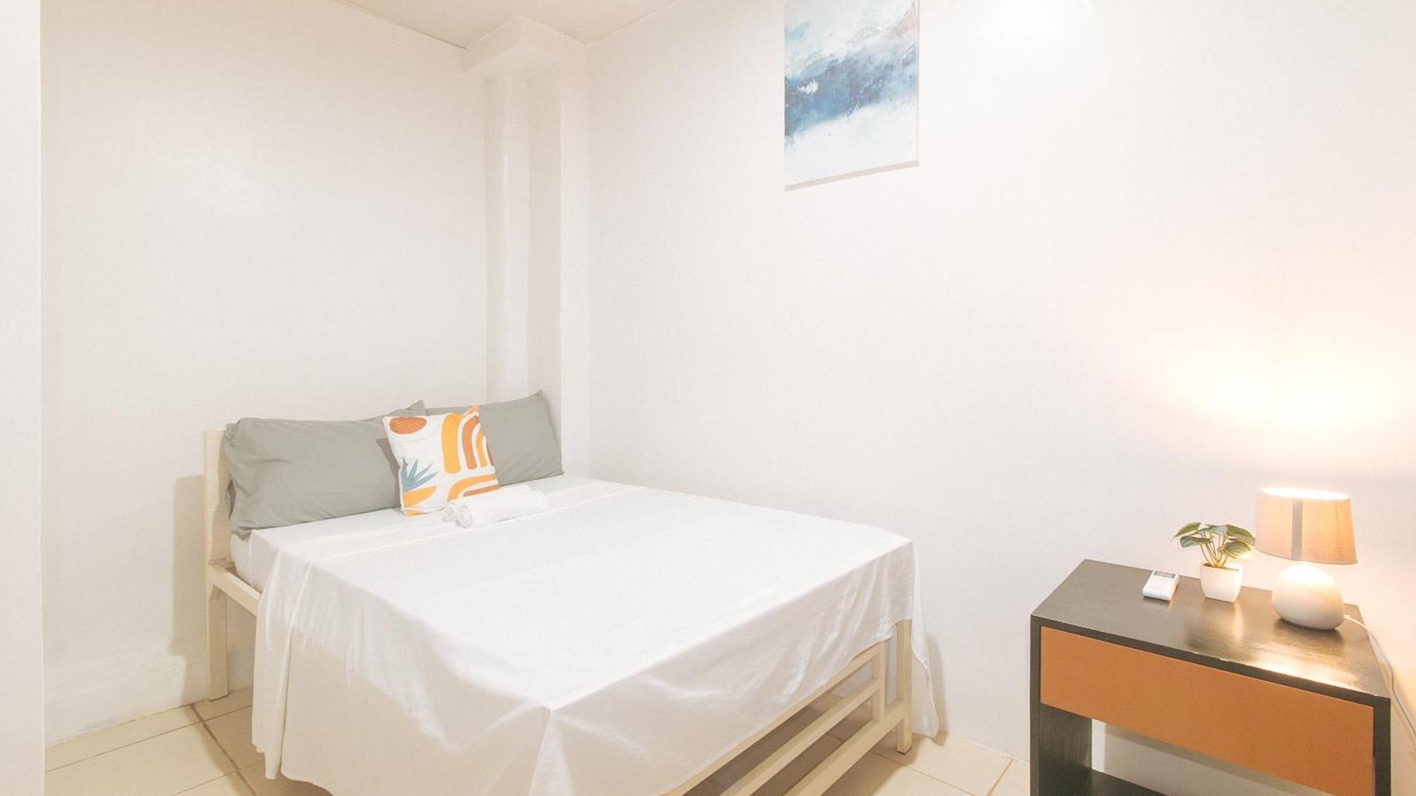 Cozy Cove Inn By Reddoorz Bacolod Buitenkant foto